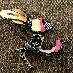 INC Black and white with pink strap